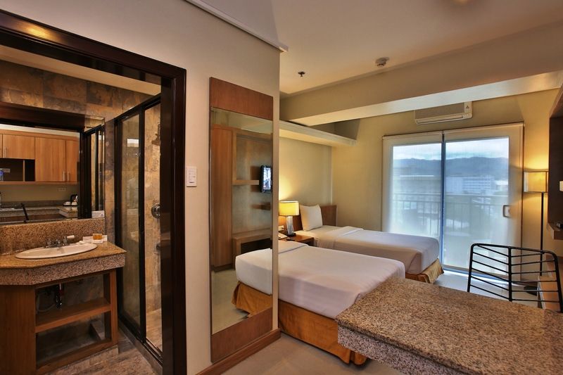 City Suites Ramos Tower Cebu Exteriör bild