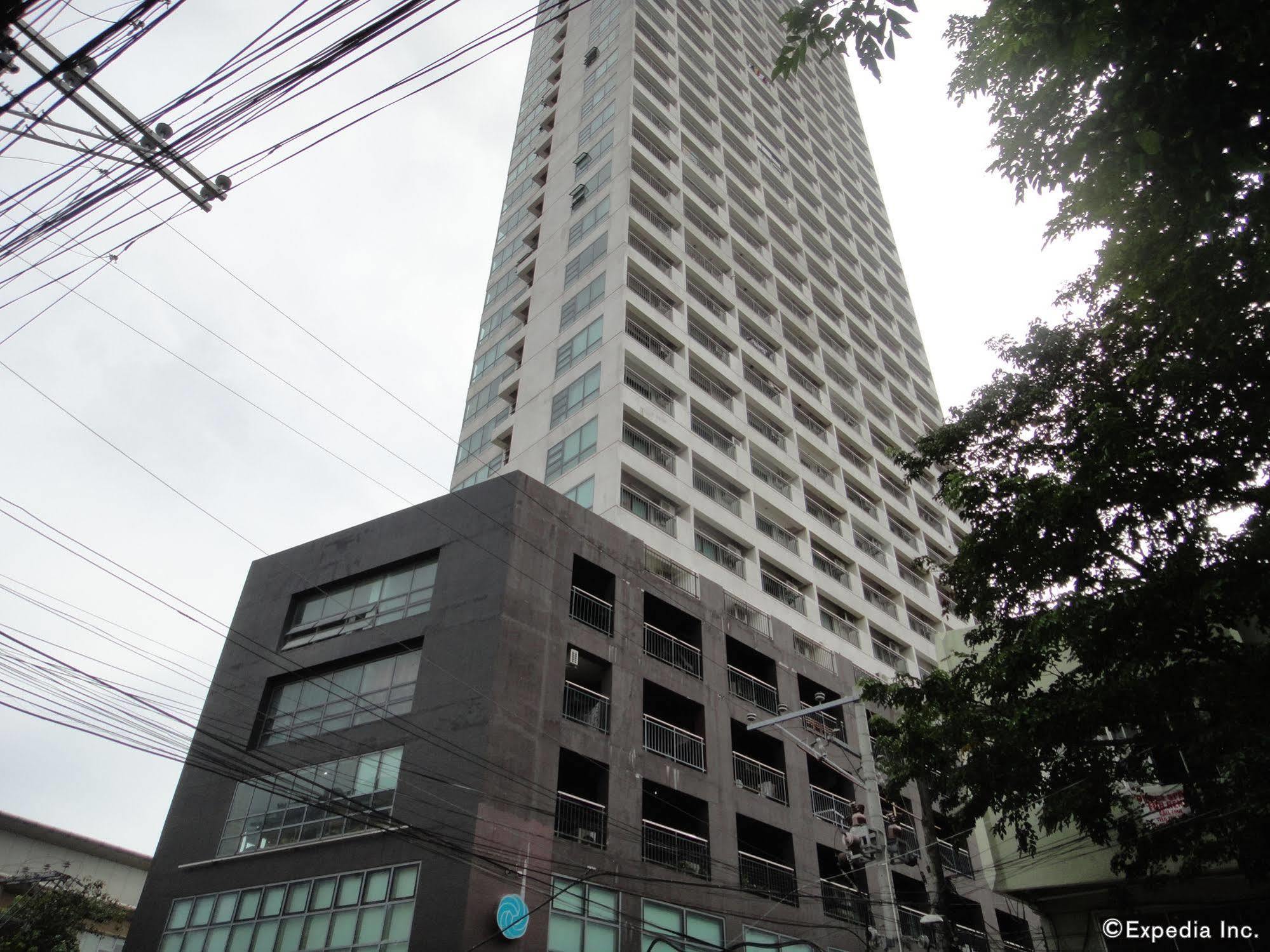 City Suites Ramos Tower Cebu Exteriör bild