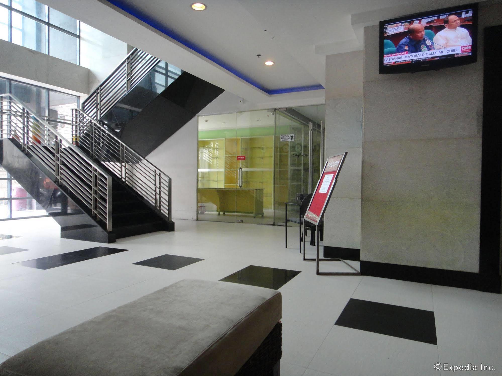 City Suites Ramos Tower Cebu Exteriör bild
